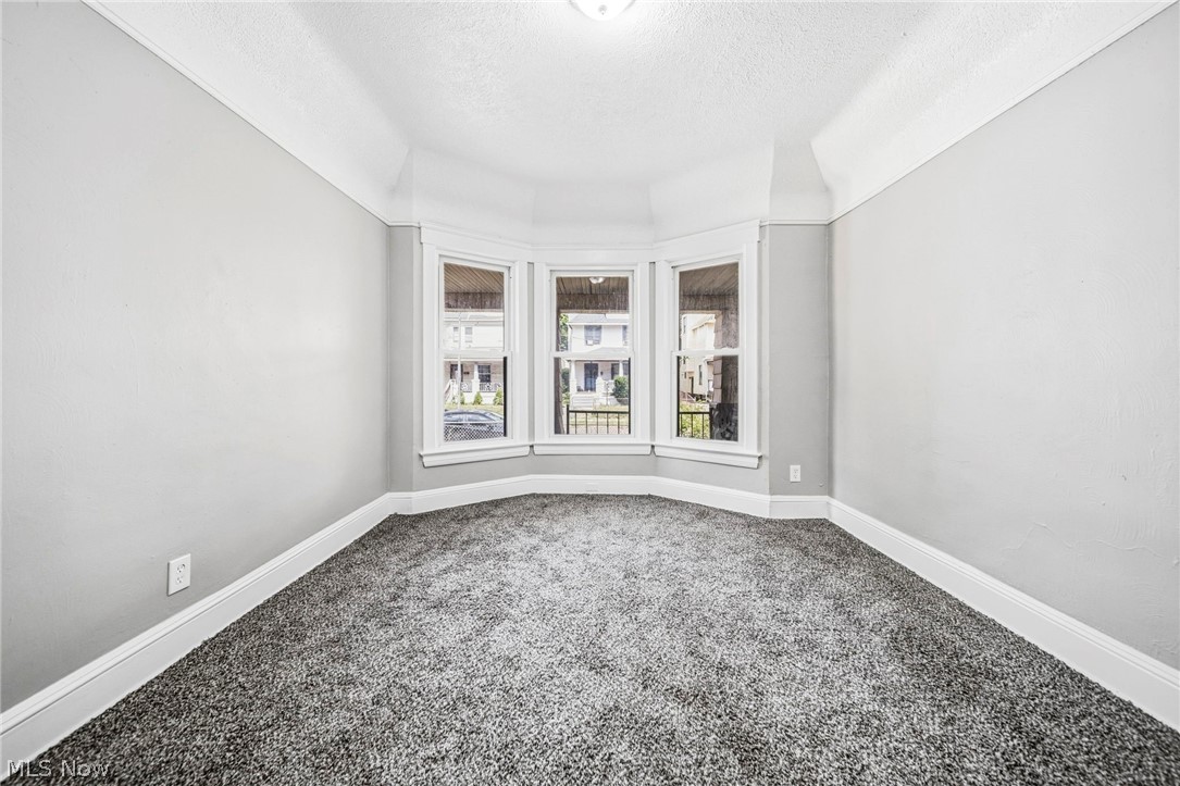 1637 Holyrood Road Cleveland OH 44106