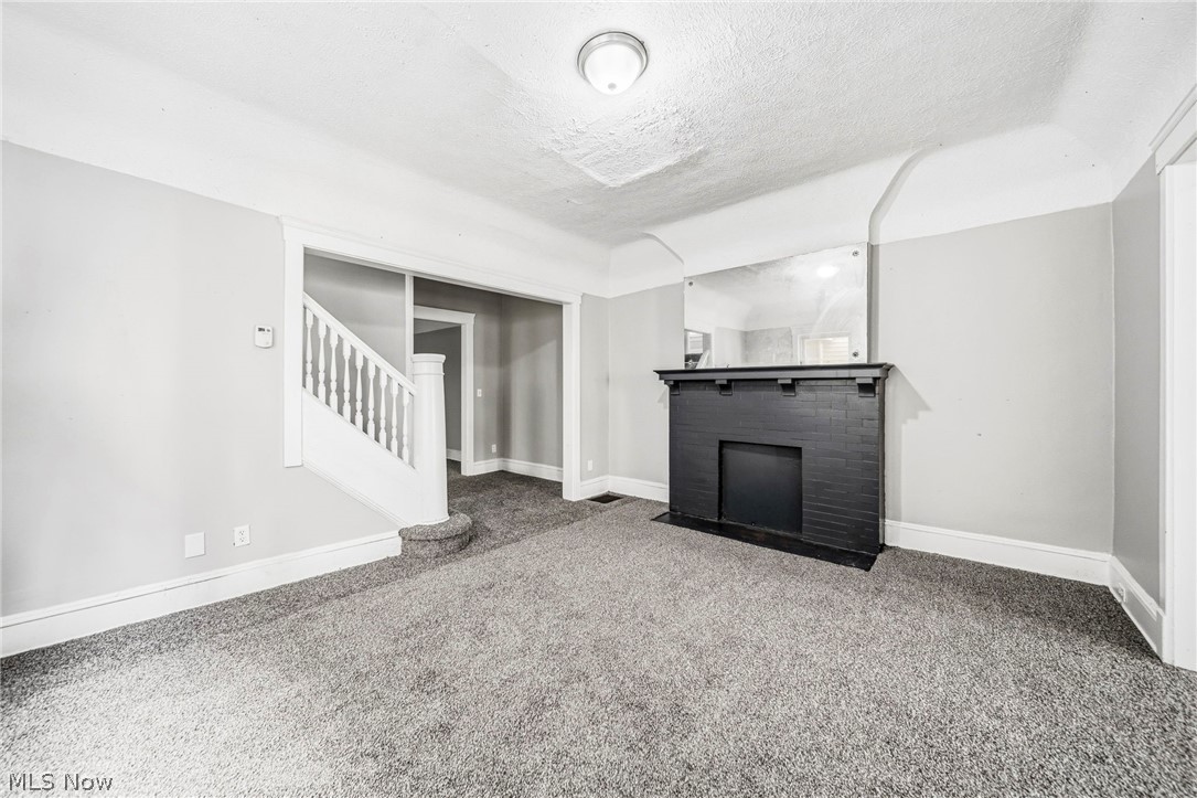 1637 Holyrood Road Cleveland OH 44106