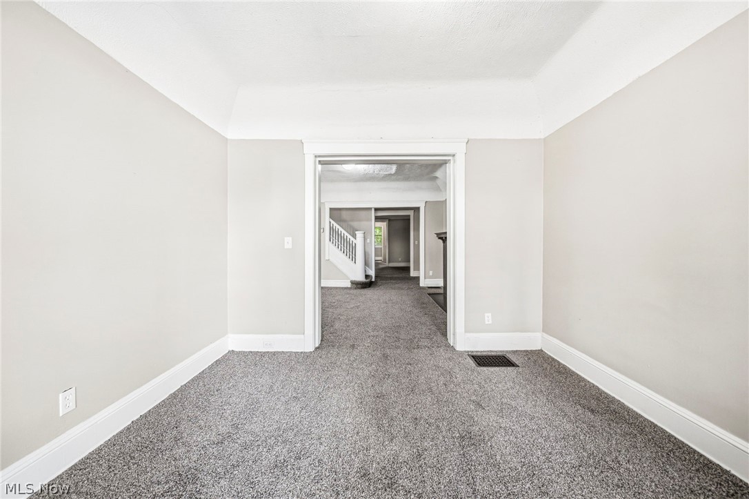 1637 Holyrood Road Cleveland OH 44106