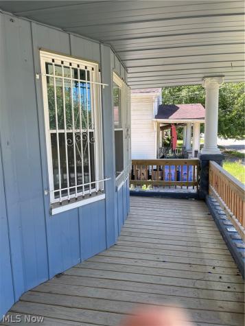 6204 Fullerton Avenue Cleveland OH 44105