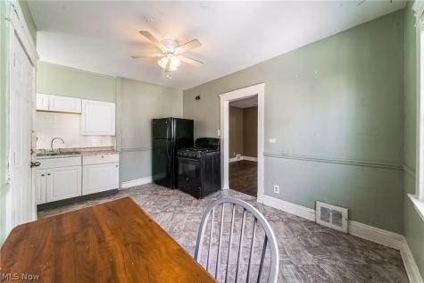 2635 E 121st Street Cleveland OH 44120