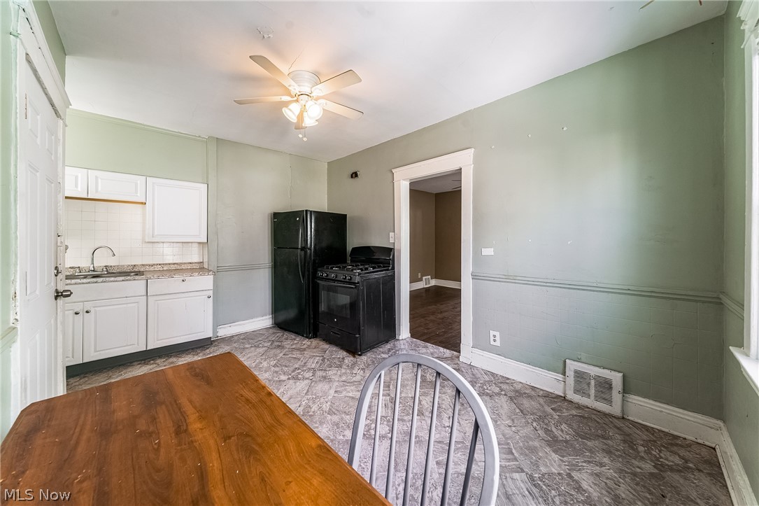 2635 E 121st Street Cleveland OH 44120