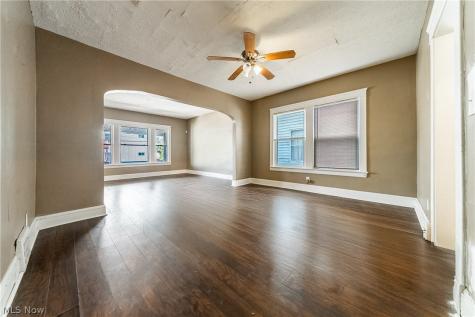 2635 E 121st Street Cleveland OH 44120