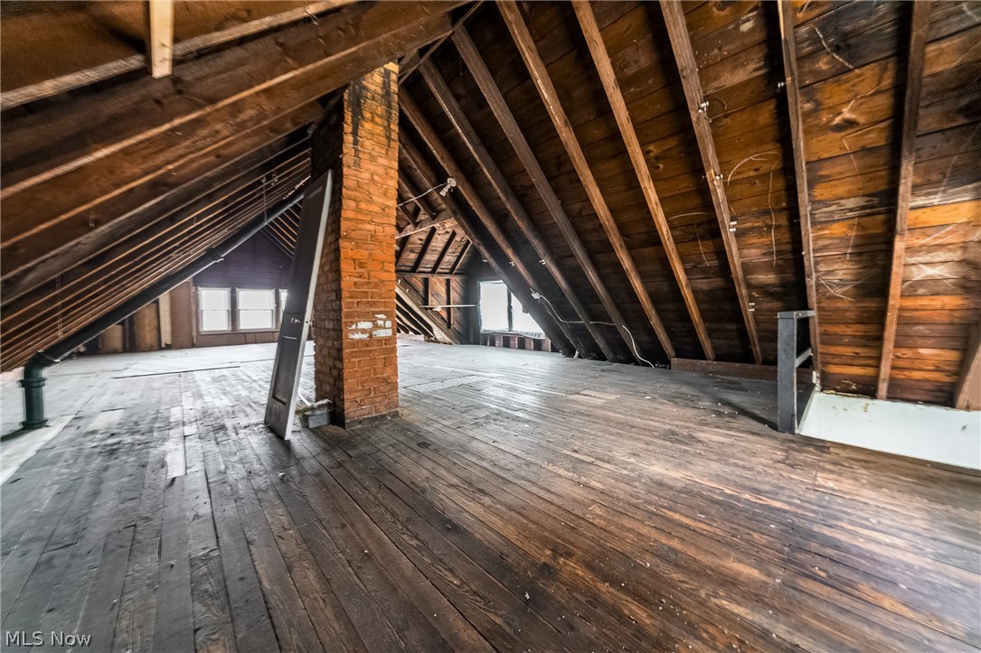 2635 E 121st Street Cleveland OH 44120