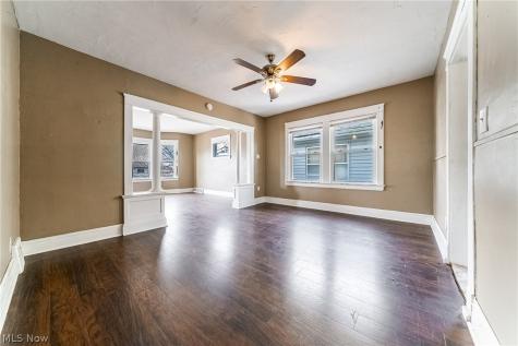 2635 E 121st Street Cleveland OH 44120