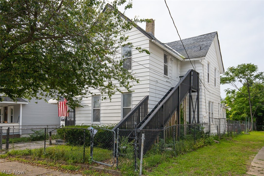 5817 Prosser Avenue Cleveland OH 44103