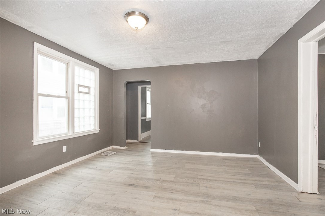 5817 Prosser Avenue Cleveland OH 44103