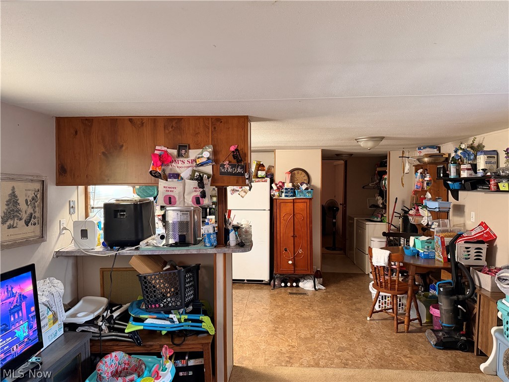 245 & 249 Henderson Street Barnesville OH 43713