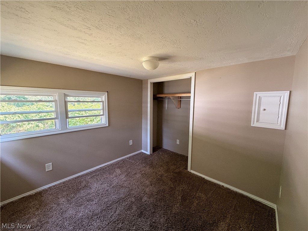 245 & 249 Henderson Street Barnesville OH 43713