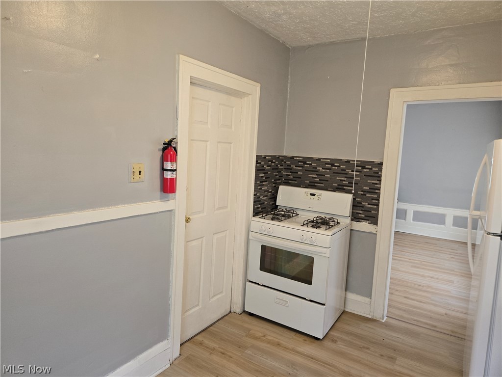 2827 Avondale Avenue Cleveland Heights OH 44118