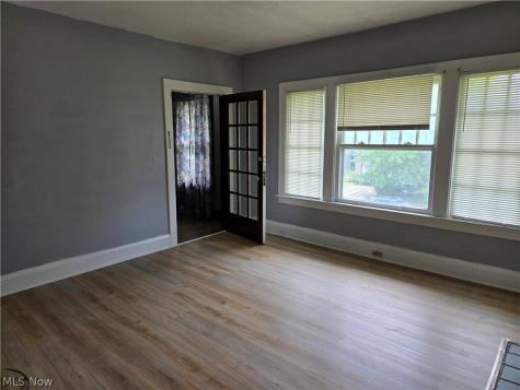 2827 Avondale Avenue Cleveland Heights OH 44118