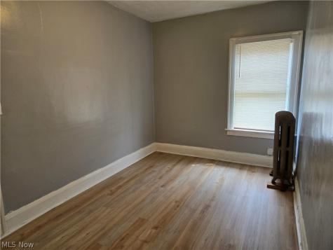 2827 Avondale Avenue Cleveland Heights OH 44118