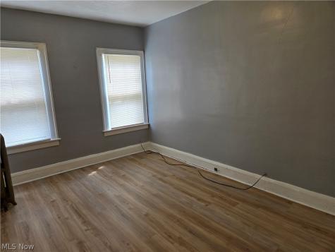 2827 Avondale Avenue Cleveland Heights OH 44118