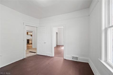 1413 East Avenue Akron OH 44307