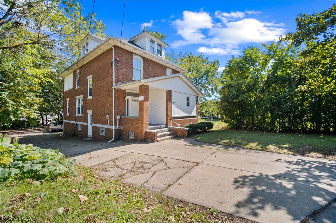 1413 East Avenue Akron OH 44307