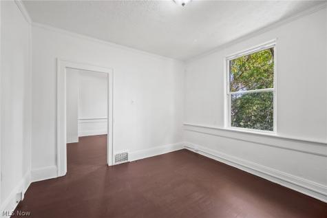1413 East Avenue Akron OH 44307