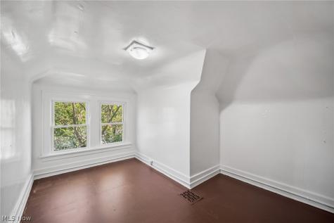 1413 East Avenue Akron OH 44307