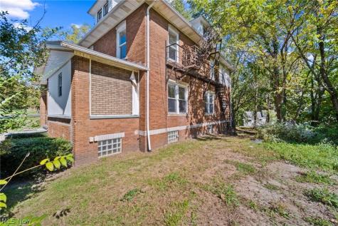 1413 East Avenue Akron OH 44307