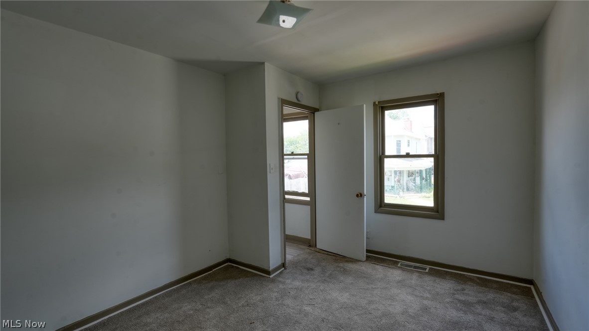 1222 Blaine Avenue Cambridge OH 43725