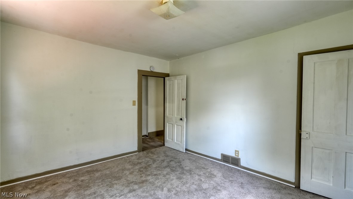1222 Blaine Avenue Cambridge OH 43725