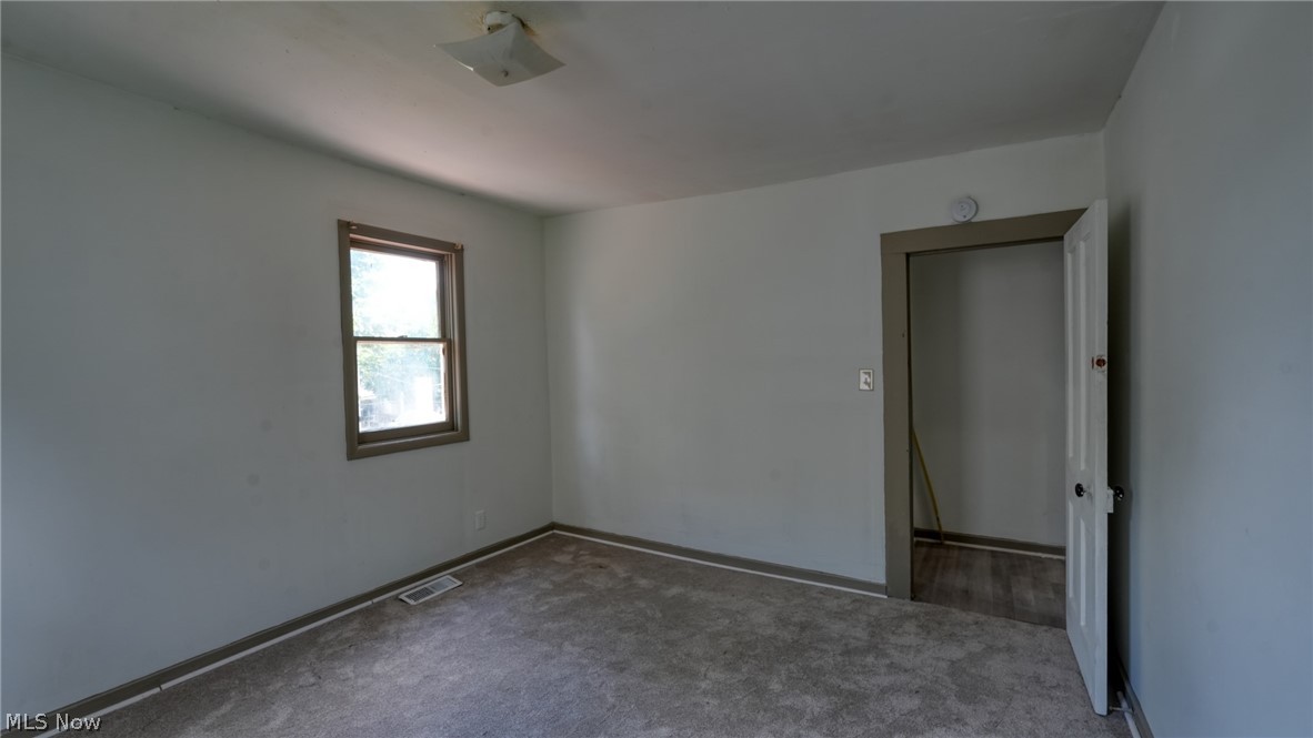 1222 Blaine Avenue Cambridge OH 43725