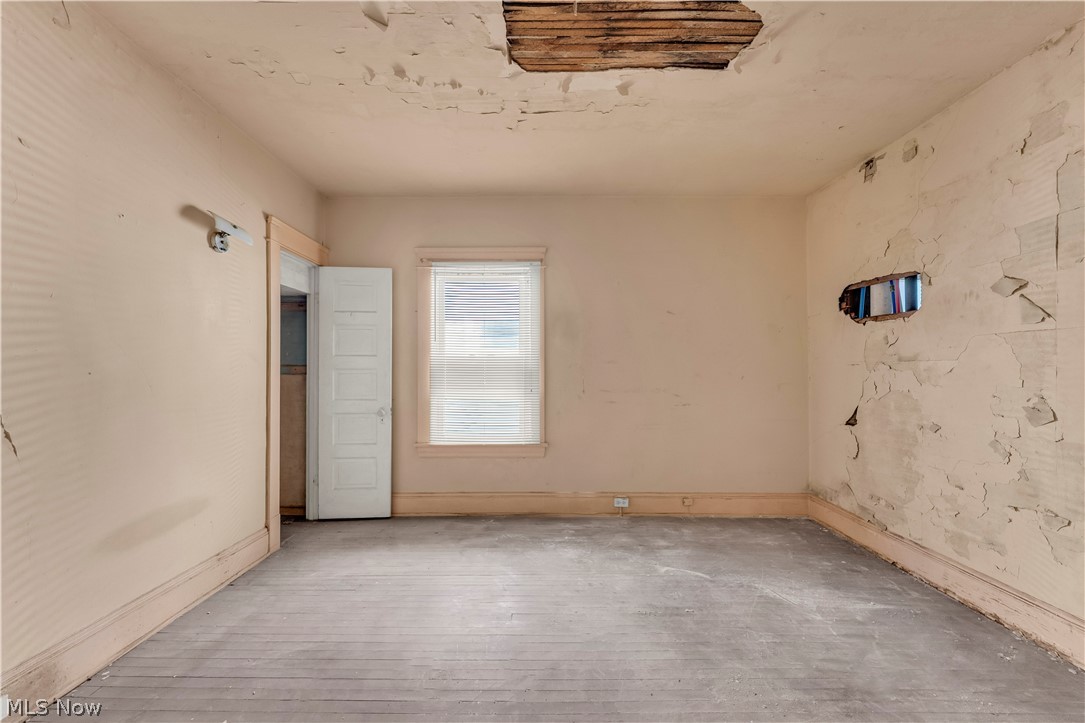 1261 E 113th Street Cleveland OH 44108