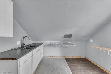 1261 E 113th Street Cleveland OH 44108
