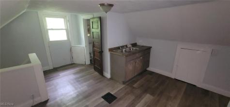 626 E 130th Street Cleveland OH 44108