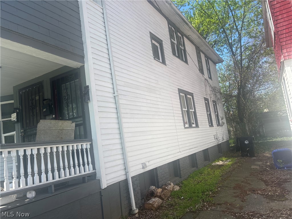 626 E 130th Street Cleveland OH 44108