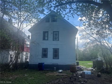 626 E 130th Street Cleveland OH 44108