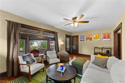 2029 Elbur Avenue Lakewood OH 44107