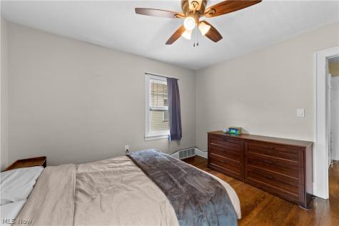 2029 Elbur Avenue Lakewood OH 44107