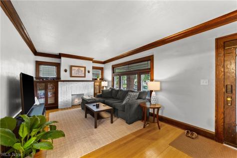 2029 Elbur Avenue Lakewood OH 44107