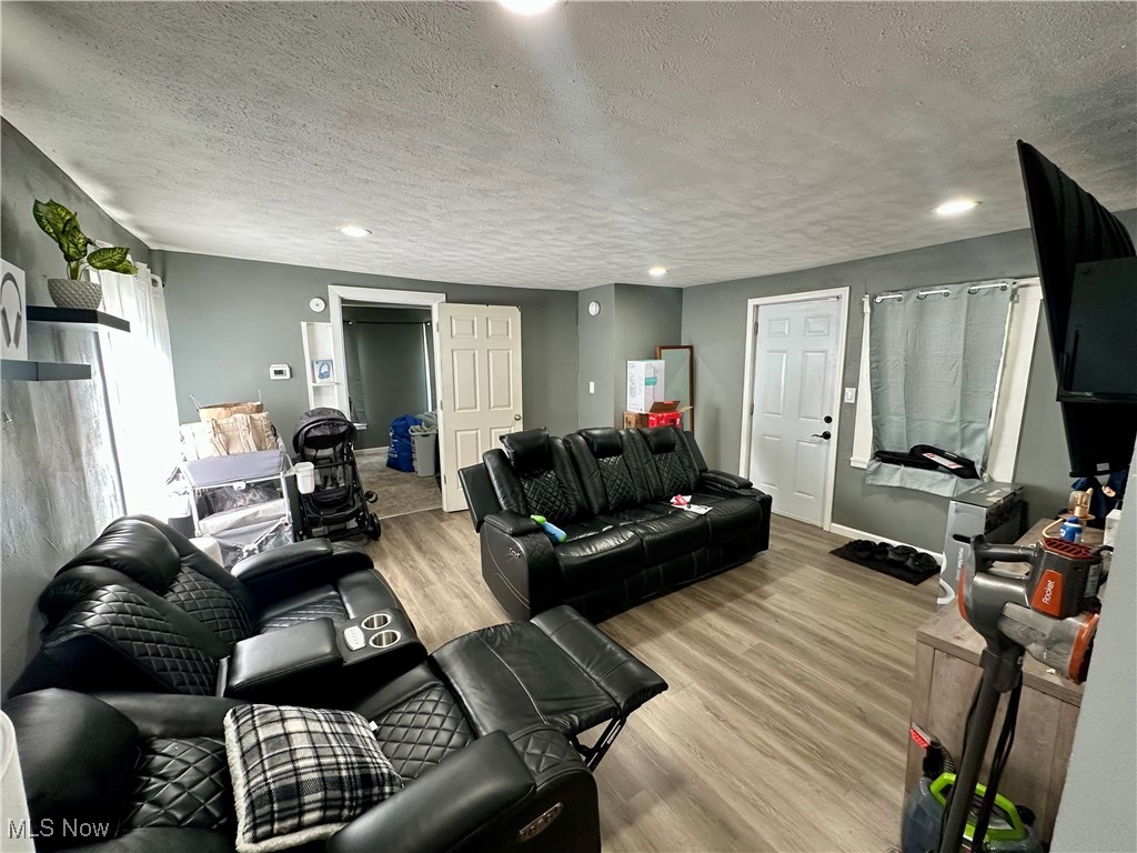 4099 E 56th Street Cleveland OH 44105