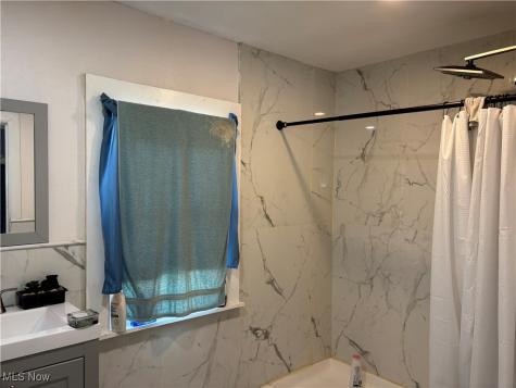 4099 E 56th Street Cleveland OH 44105