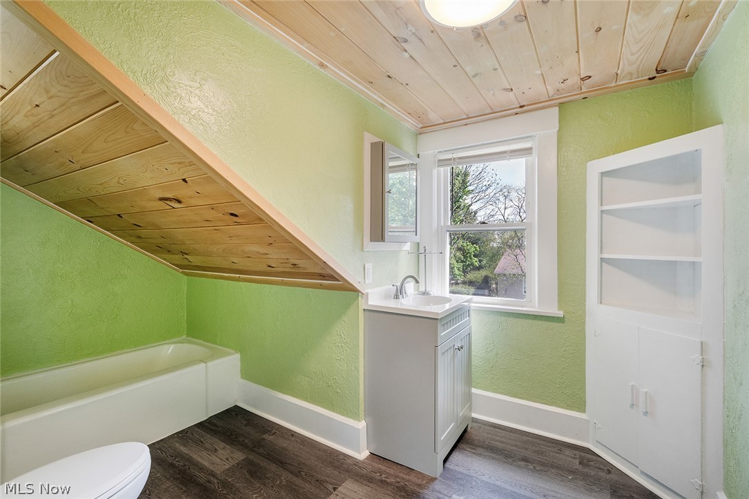 49215 Purinton Avenue East Liverpool OH 43920