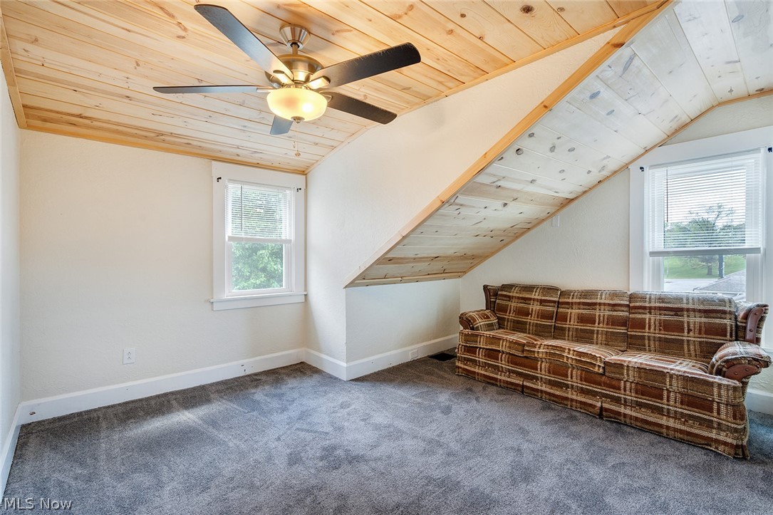 49215 Purinton Avenue East Liverpool OH 43920