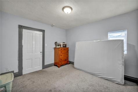 1225 E 71st Street Cleveland OH 44103