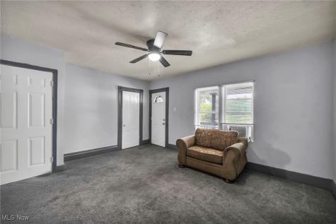 1225 E 71st Street Cleveland OH 44103