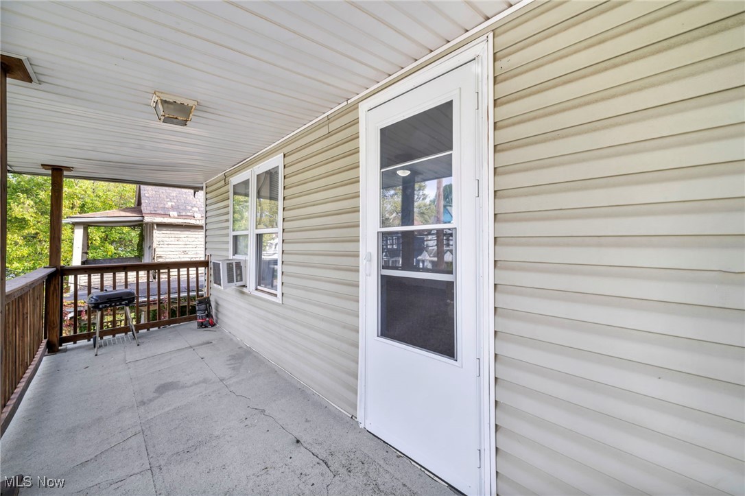 1225 E 71st Street Cleveland OH 44103