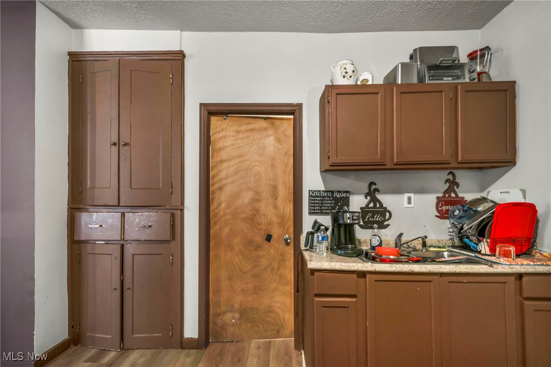 1225 E 71st Street Cleveland OH 44103