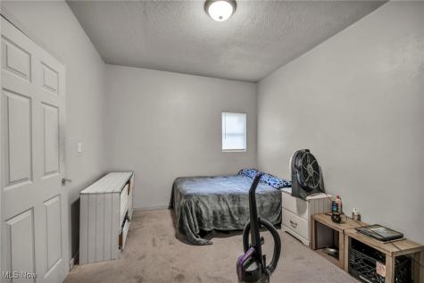 1225 E 71st Street Cleveland OH 44103