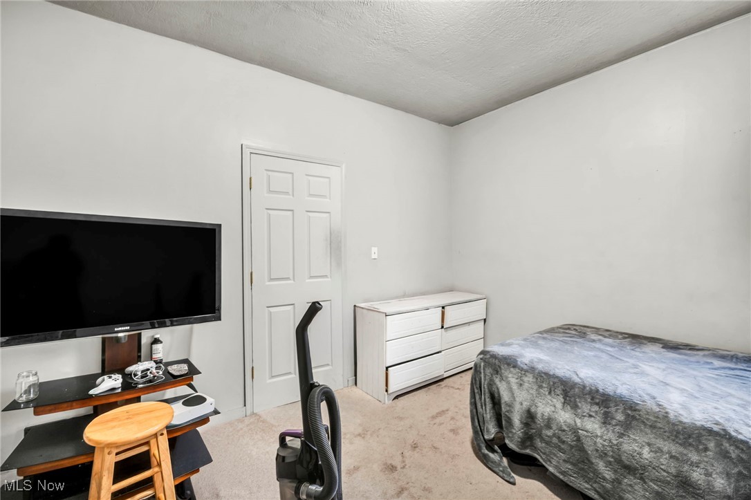 1225 E 71st Street Cleveland OH 44103