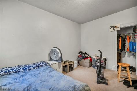 1225 E 71st Street Cleveland OH 44103