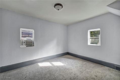 1225 E 71st Street Cleveland OH 44103