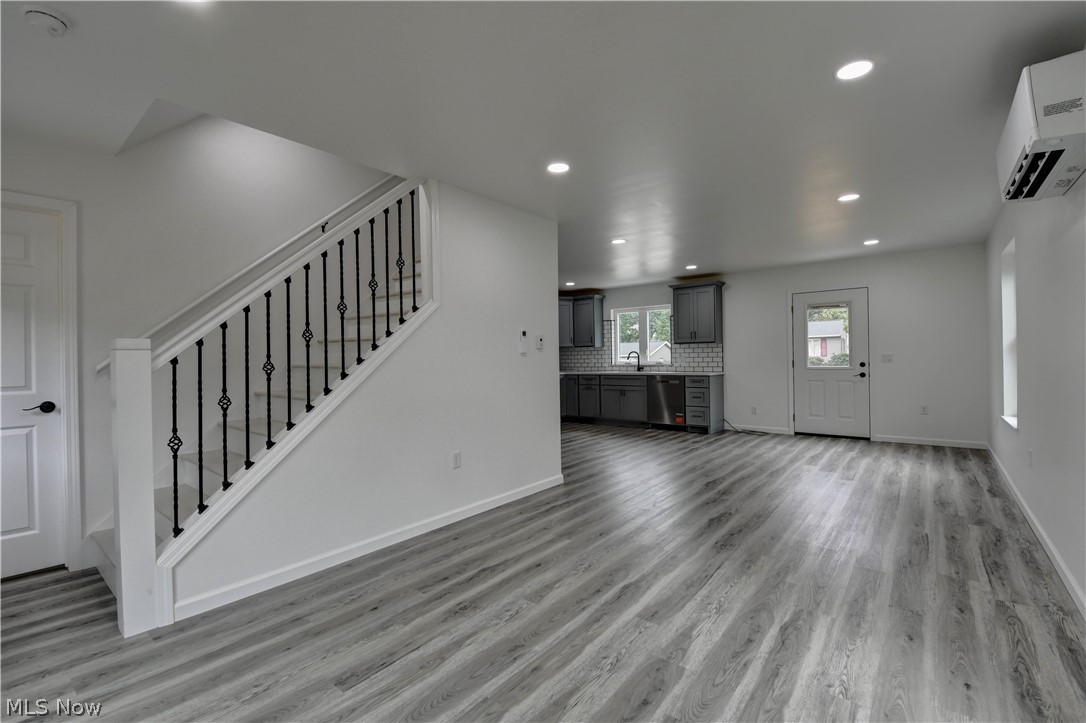 206 Tower Street SW Beach City OH 44608