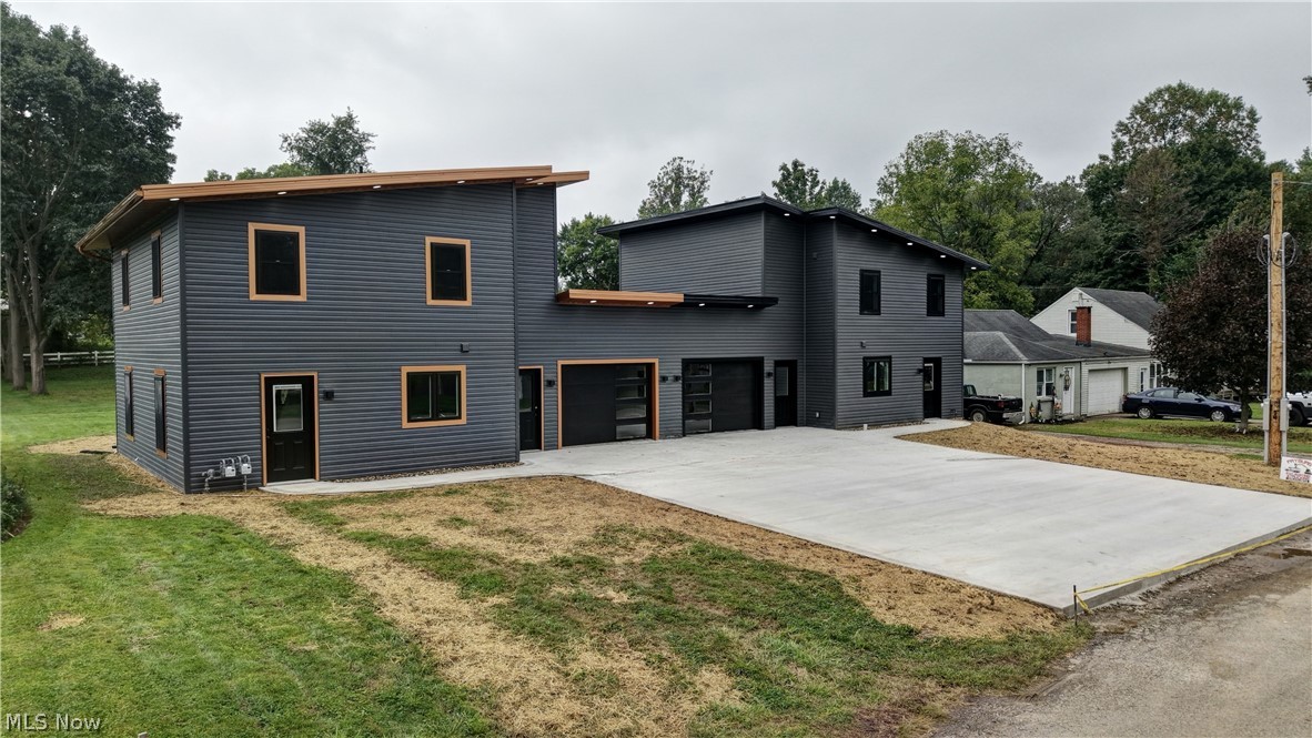 206 Tower Street SW Beach City OH 44608