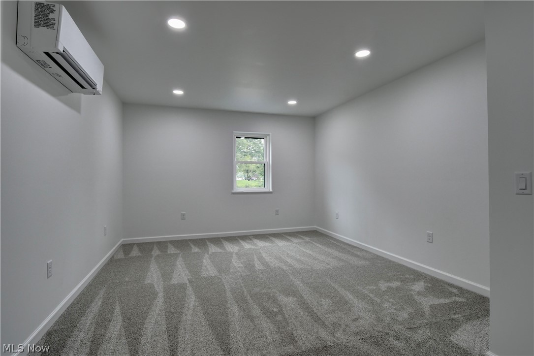 206 Tower Street SW Beach City OH 44608