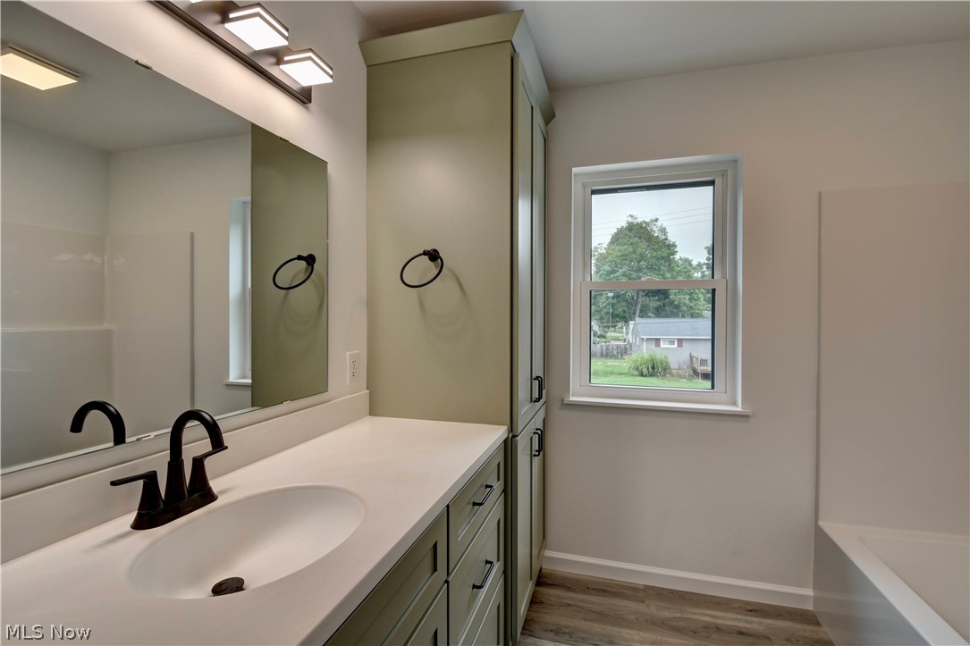 206 Tower Street SW Beach City OH 44608