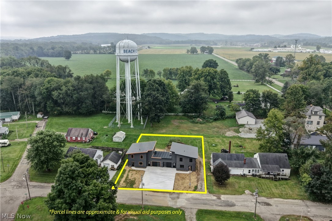 206 Tower Street SW Beach City OH 44608